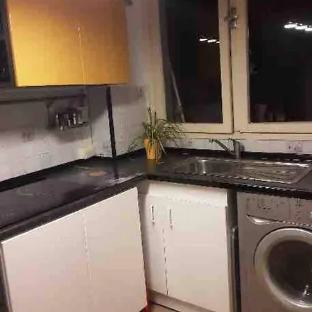 홈스테이 3 - La Chapelle 파리